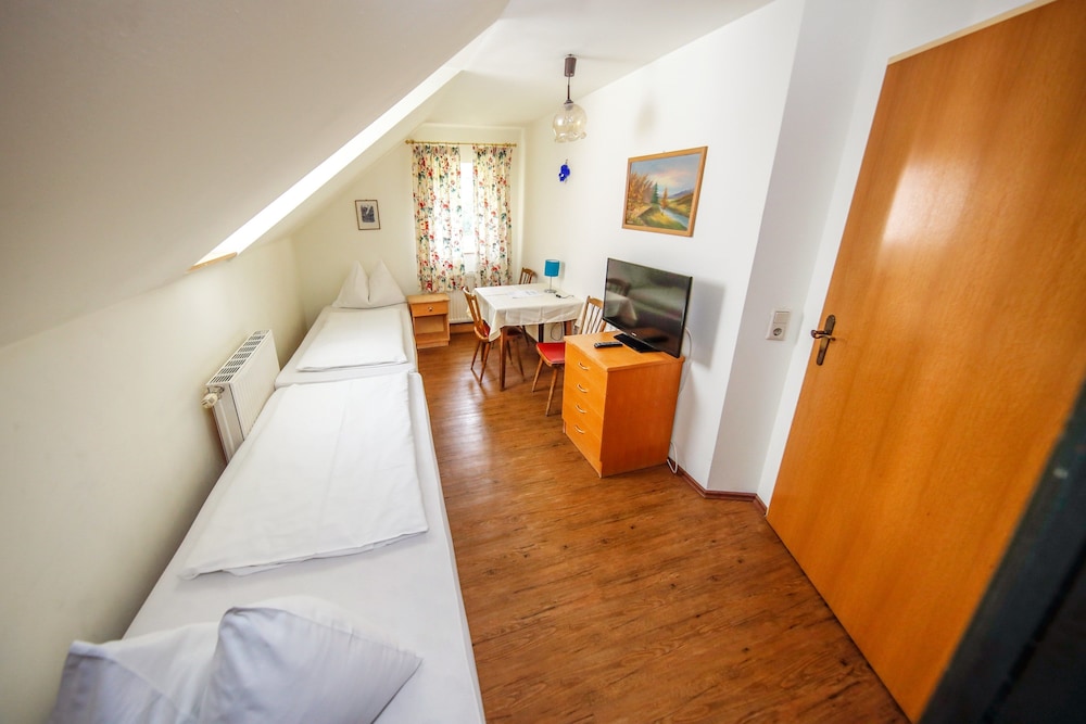 Hotel Lehenerhof 33/52
