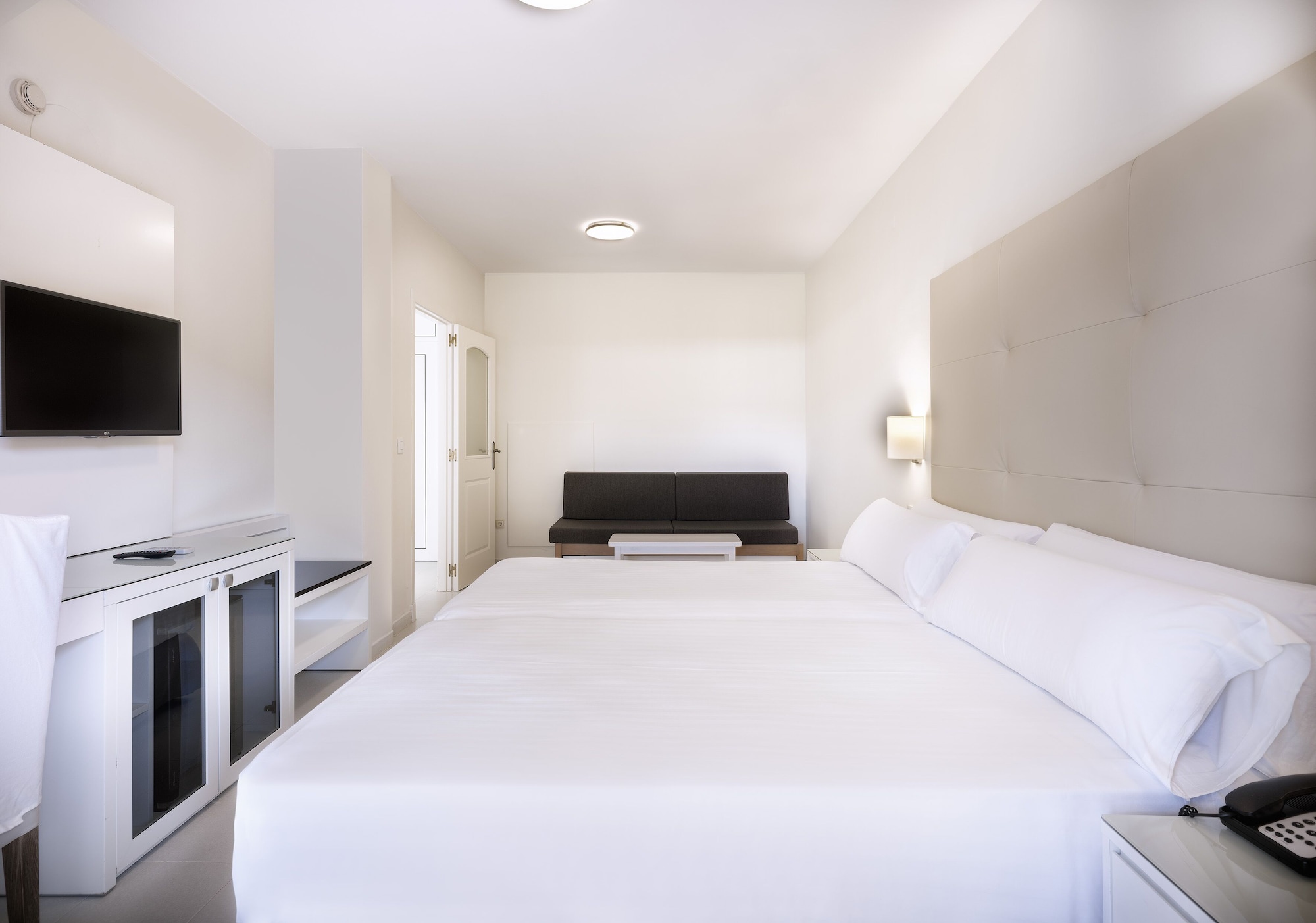 2 Bedrooms, Family, Double Bed, Sofa, Sol Sancti Petri 5/10