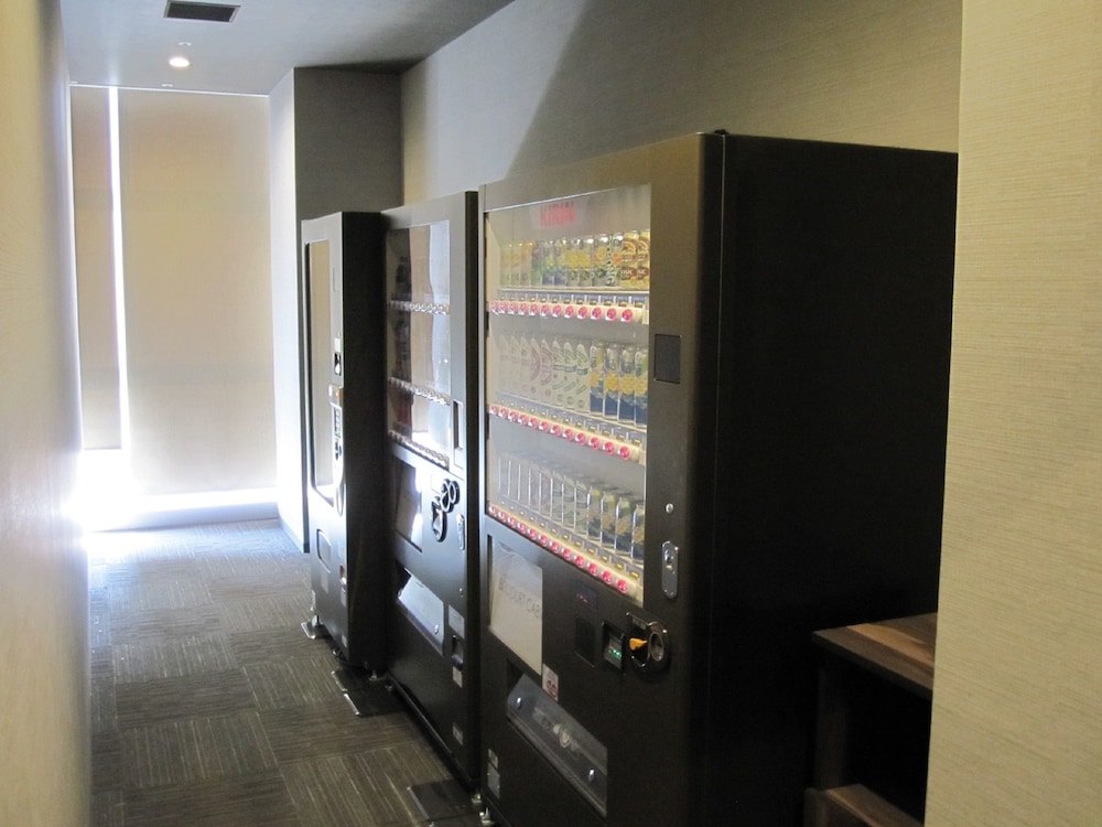 Bizcourt Cabin Susukino - Caters to Men 11/19