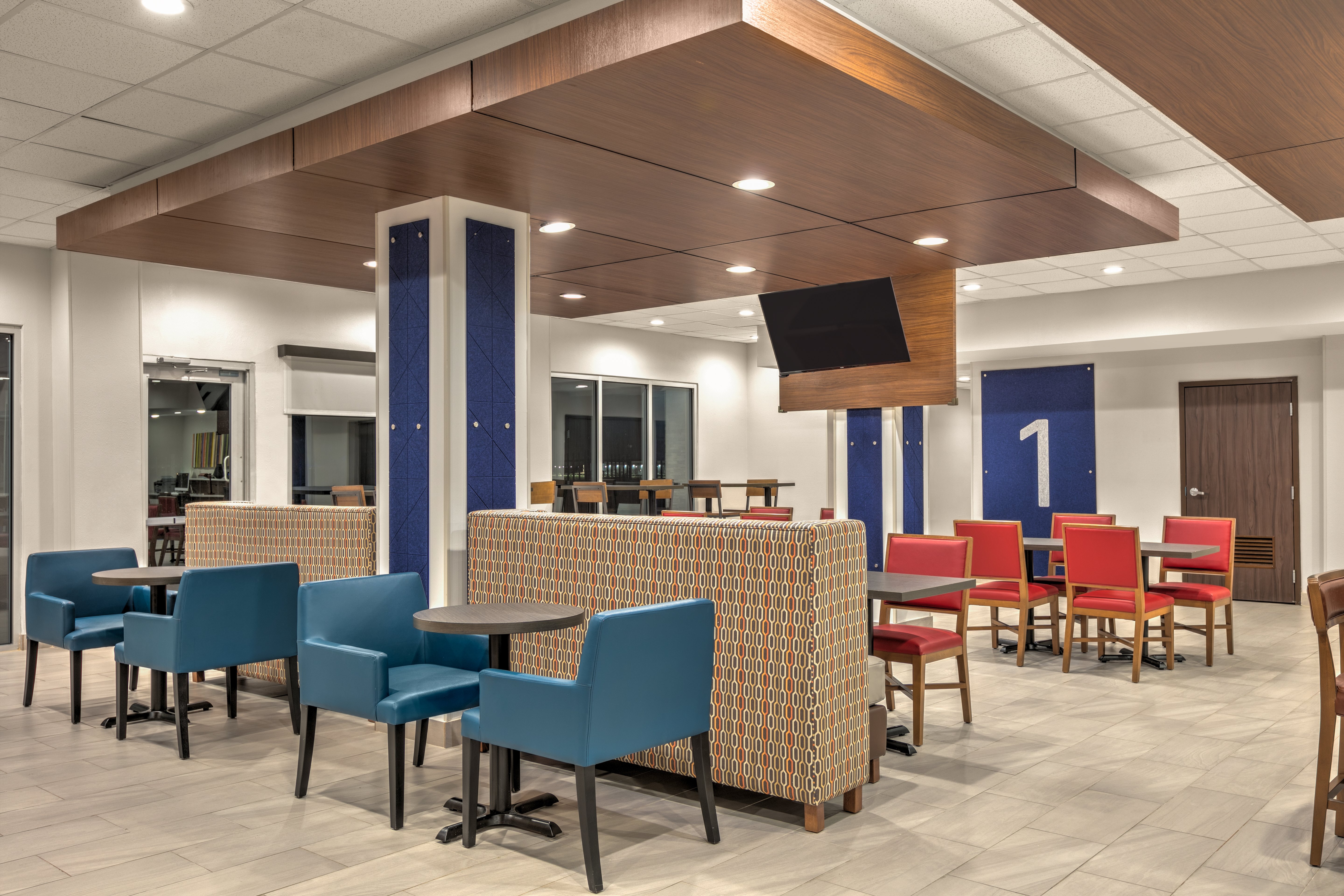 Holiday Inn Express San Antonio East – I-10 24/35