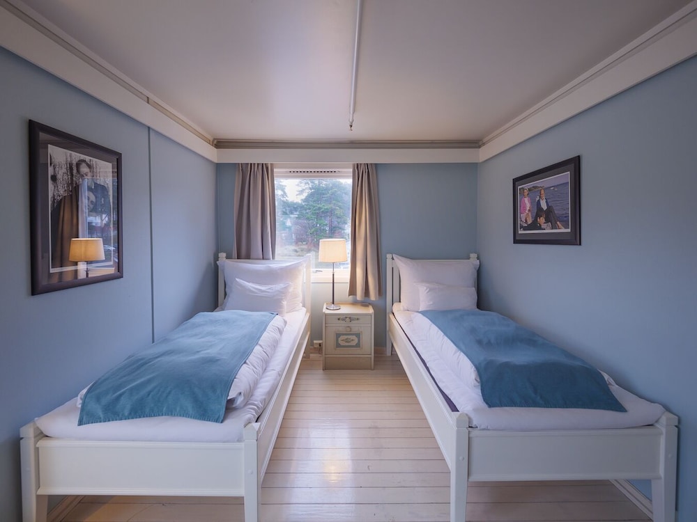 Strand Hotel Fevik 30/80