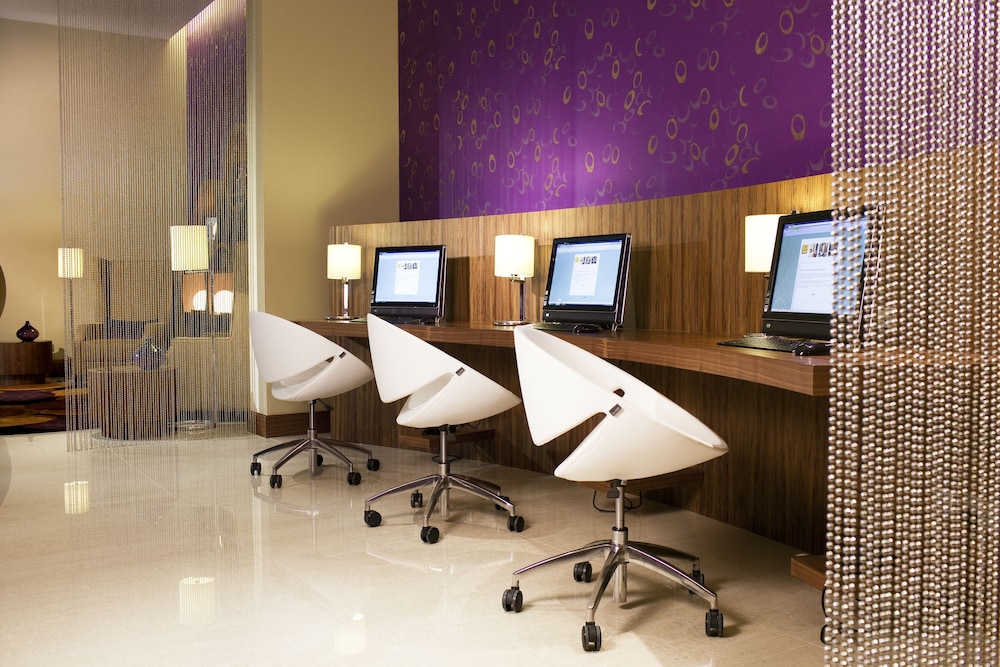 Novotel Suites Mall Avenue Dubai 37/49
