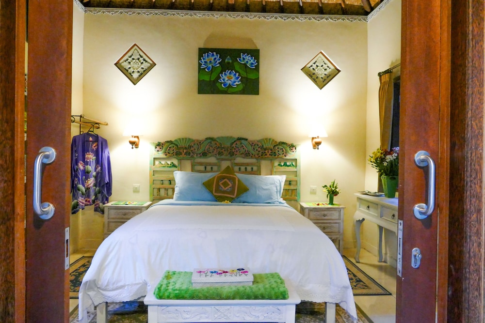 1 Bedroom, Lotus, Cottage, Queen Bed، Devi's Place 2/7