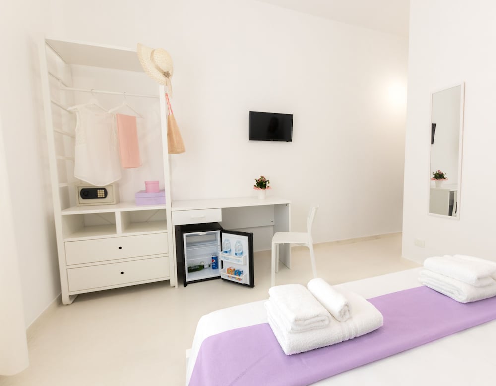 Hybla Major B&B 7/36