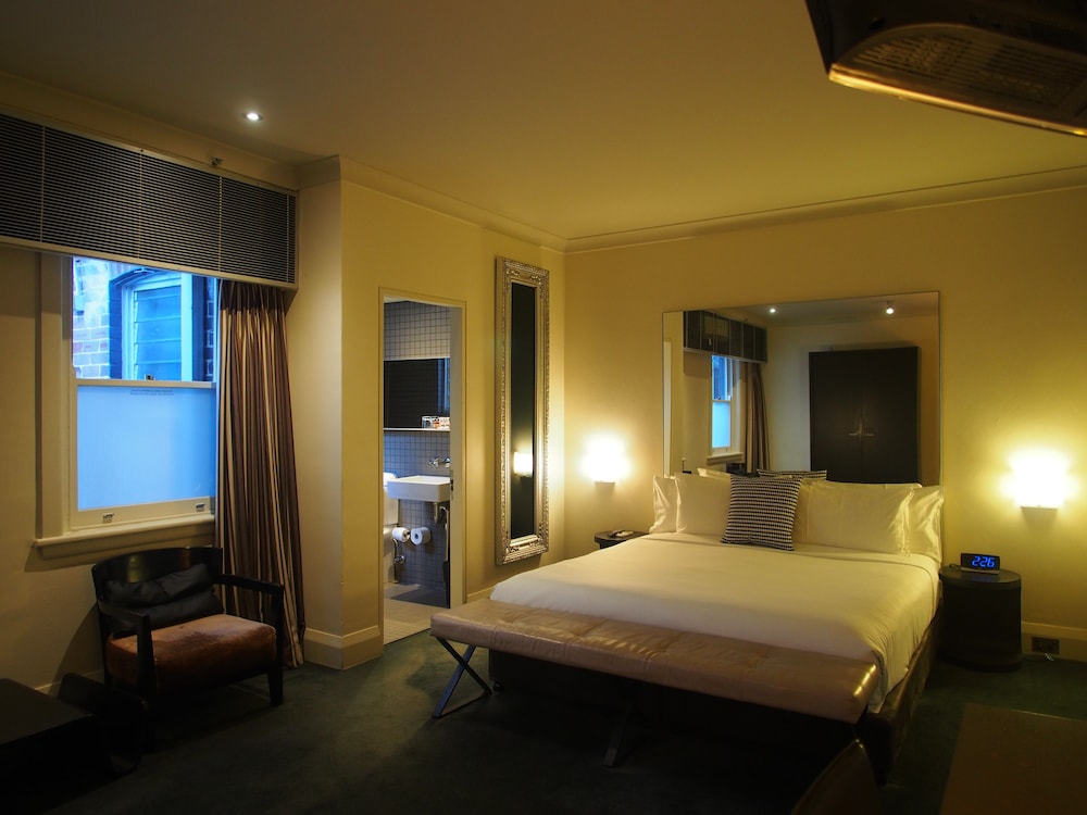 KIRKETON HOTEL SYDNEY 10/36