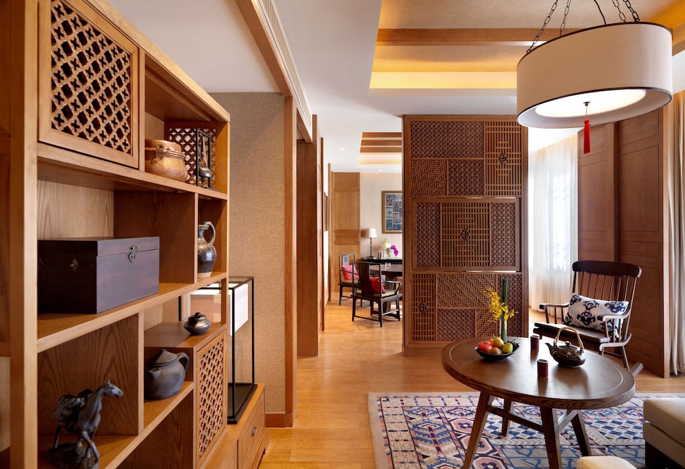 Jinmao Purelax Lijiang, The Unbound Collection By Hyatt 46/70