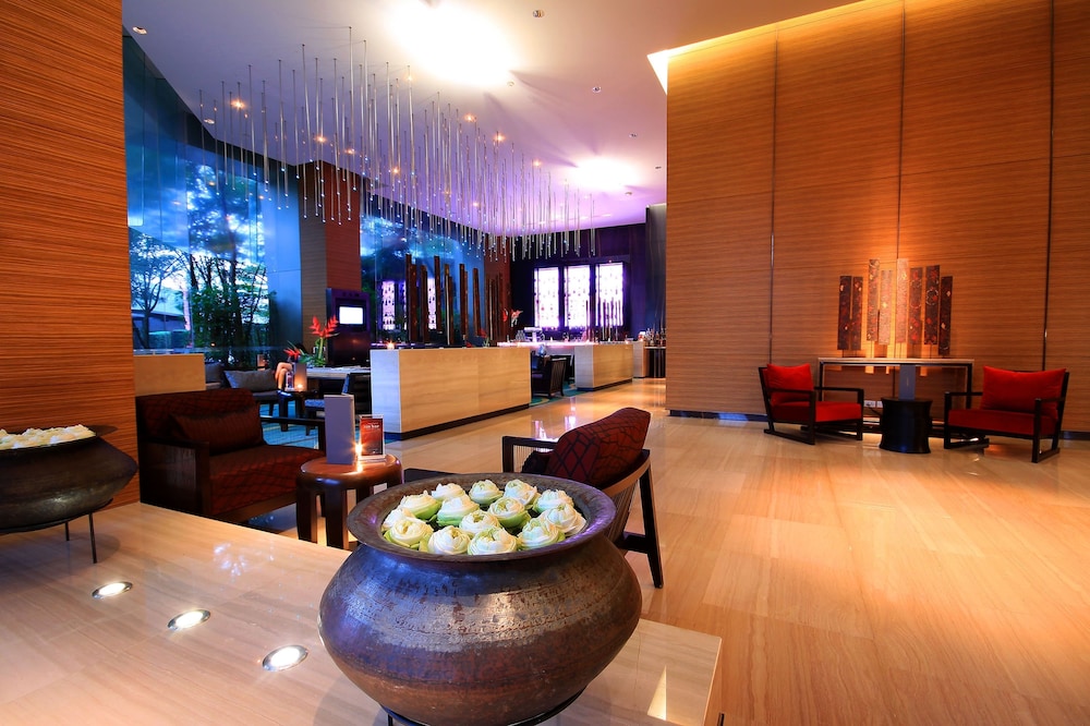 JC Kevin Sathorn Bangkok Hotel (ex. Anantara Sathorn Bangkok Hotel) 35/64