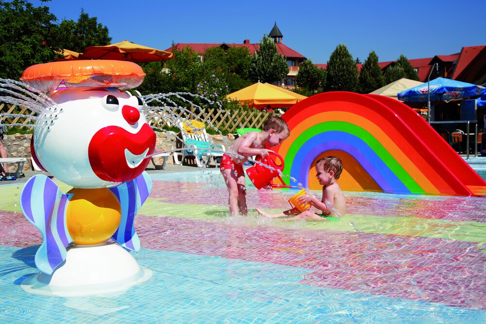 Kolping Hotel Spa & Family Resort 73/79