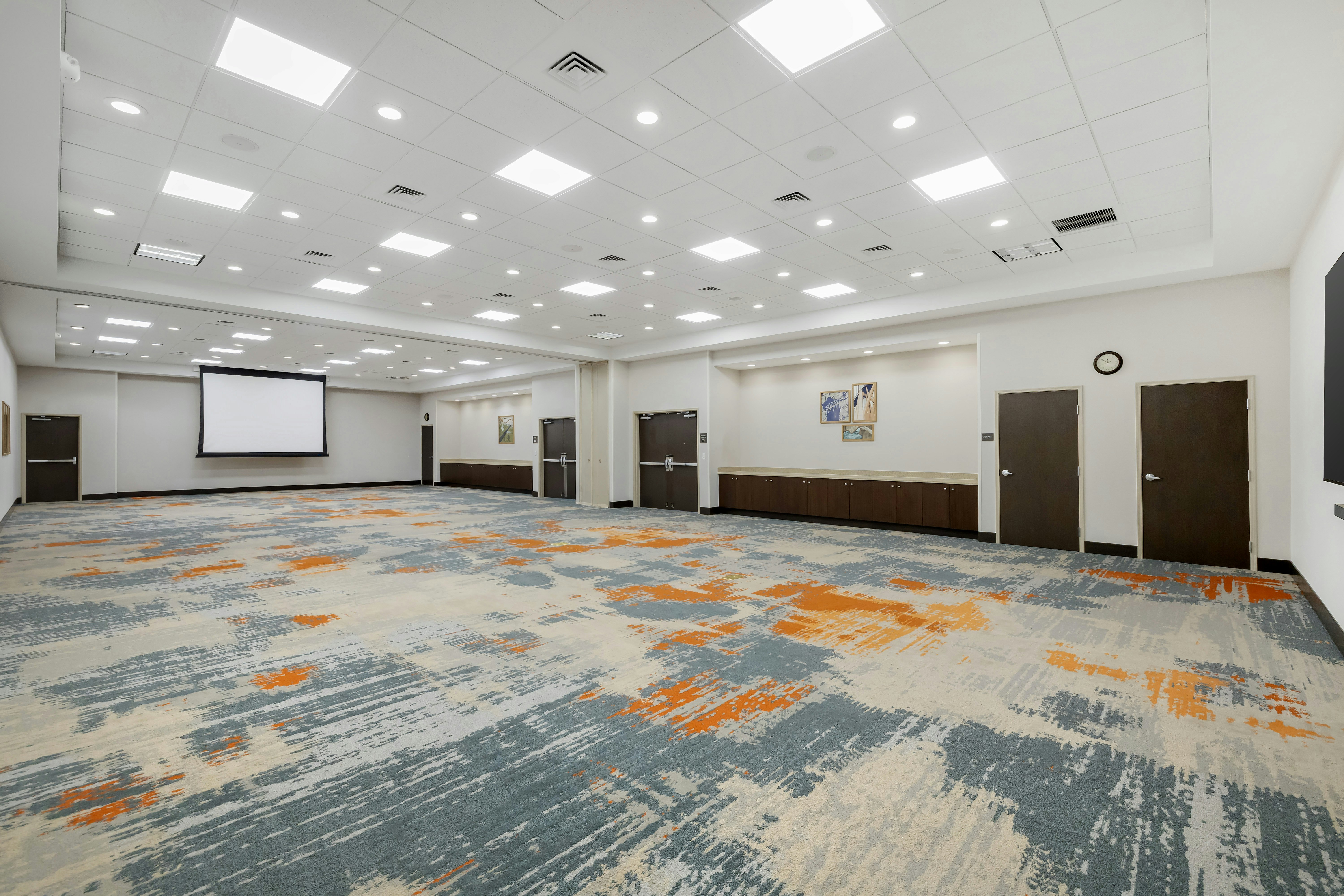 Hampton Inn Suites Bend 45/48