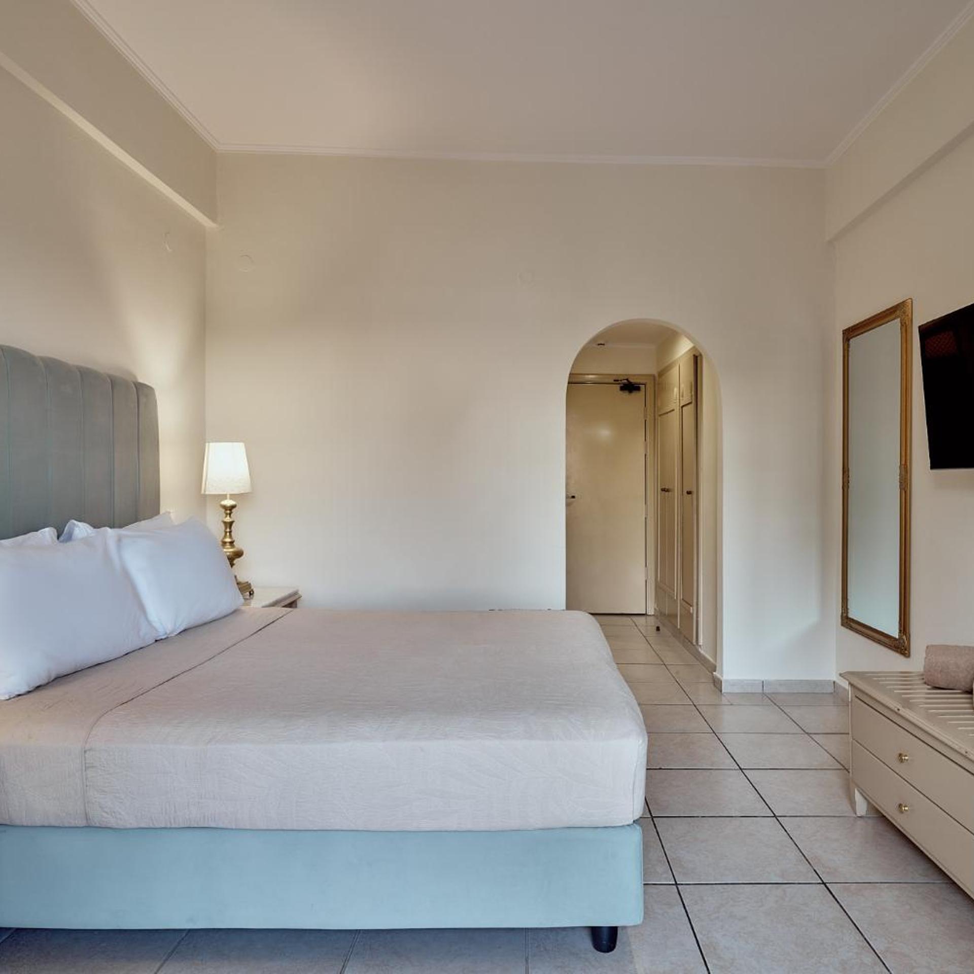 Room, Twin Beds, Side Sea View