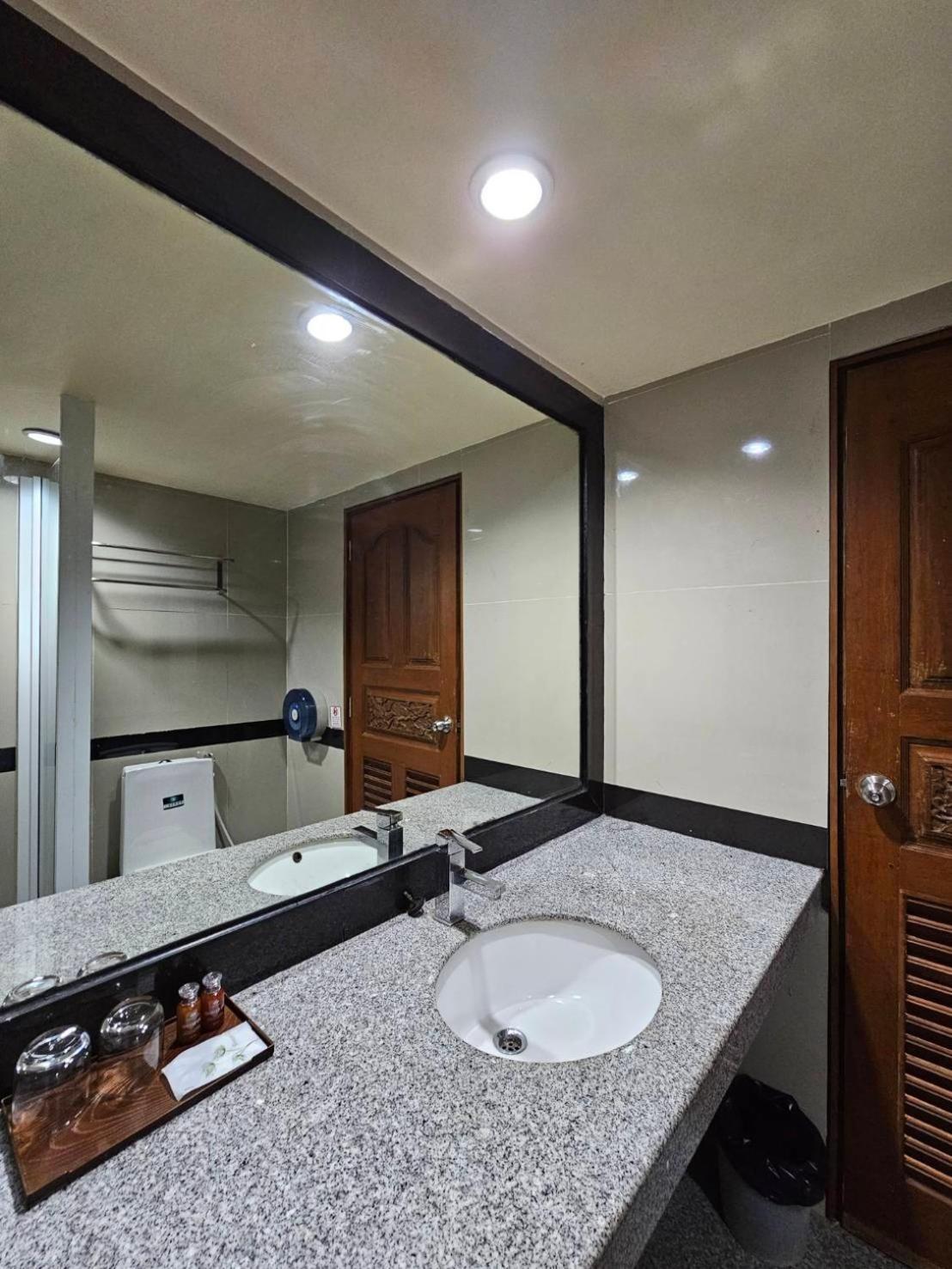 Boutique Bravo Hotel 20/21