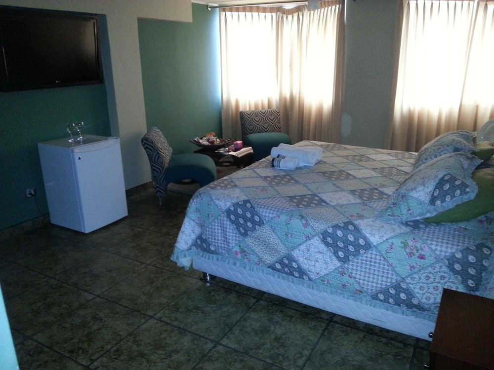 Padama Hotel 16/22