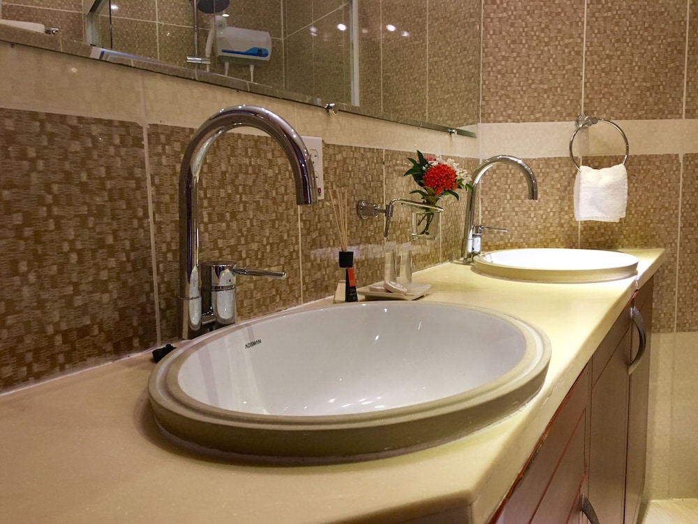 Curacao Suites Hotel 65/66