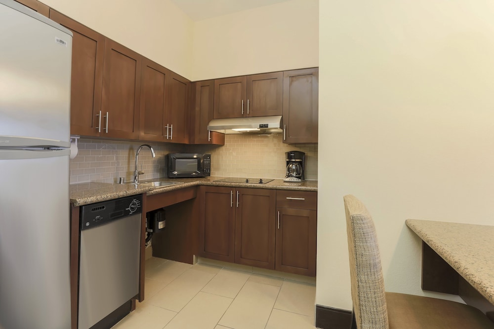 Staybridge Suites Reno 39/45