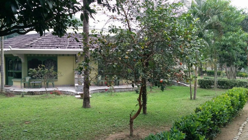 the rhino residency resort