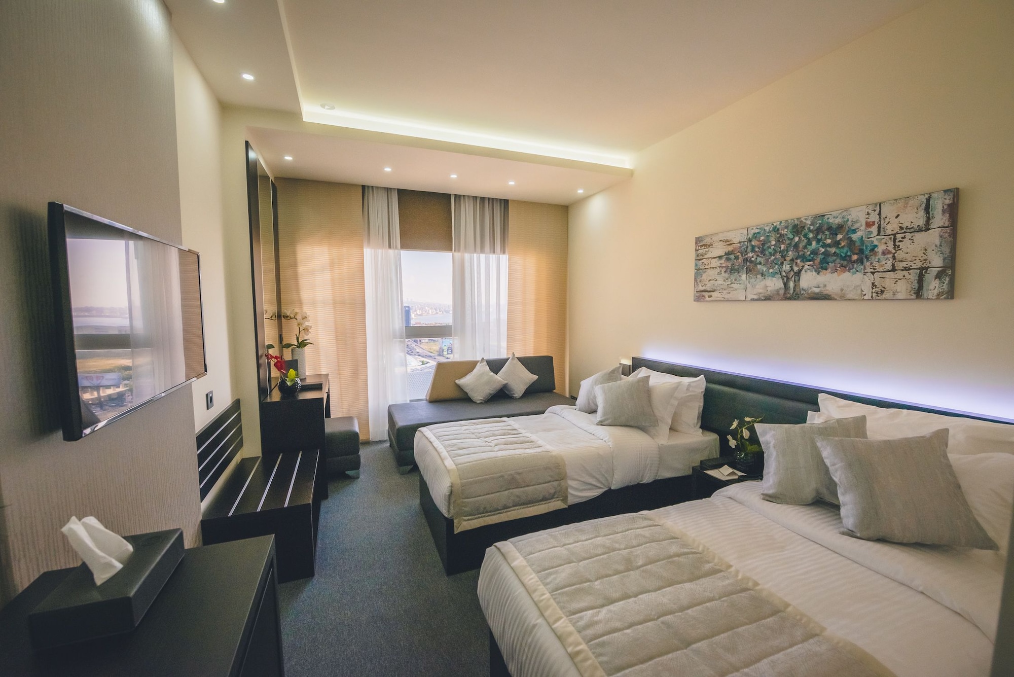 PREMIUM ROOM