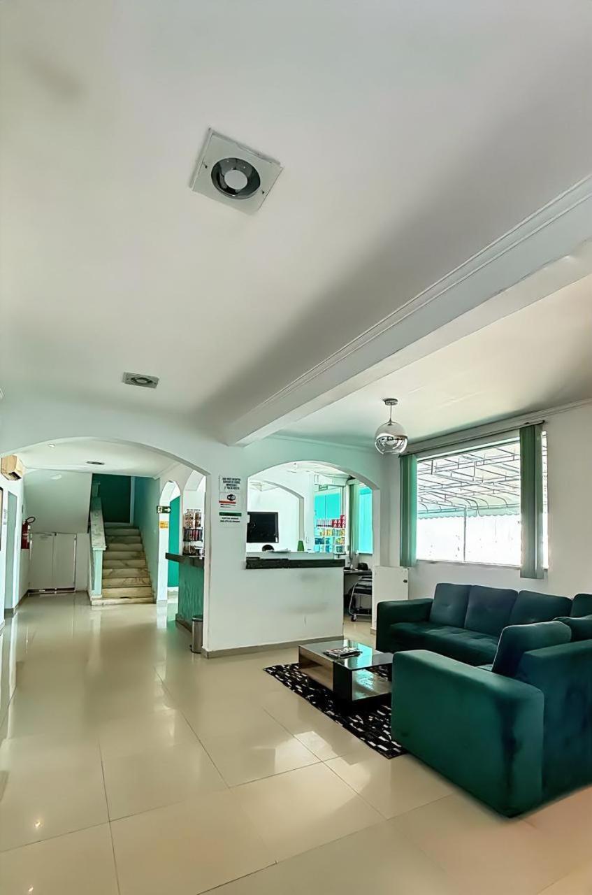 Santorini Hotel 30/52