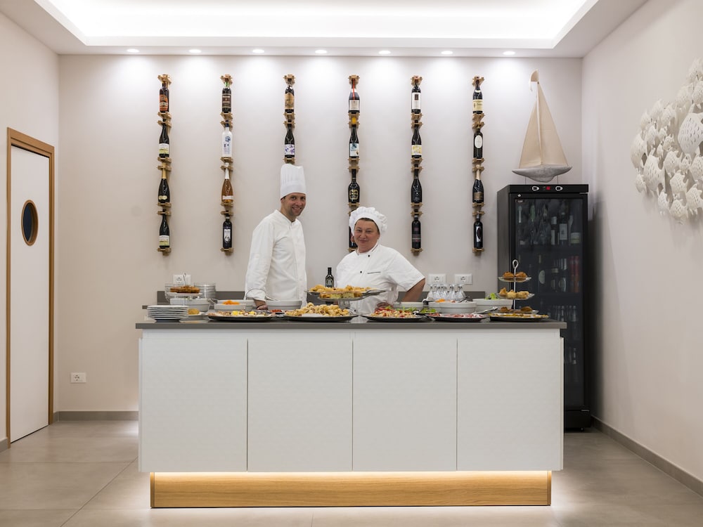 Biagi Hotel 5/50