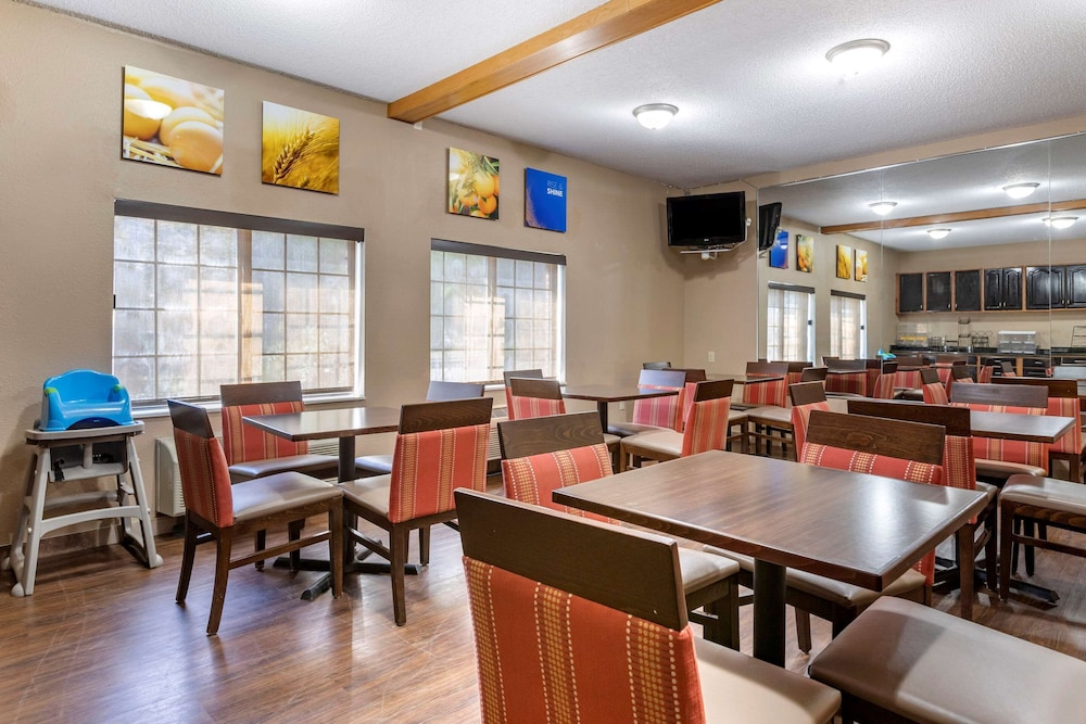 Comfort Inn Downtown University Area 32/37