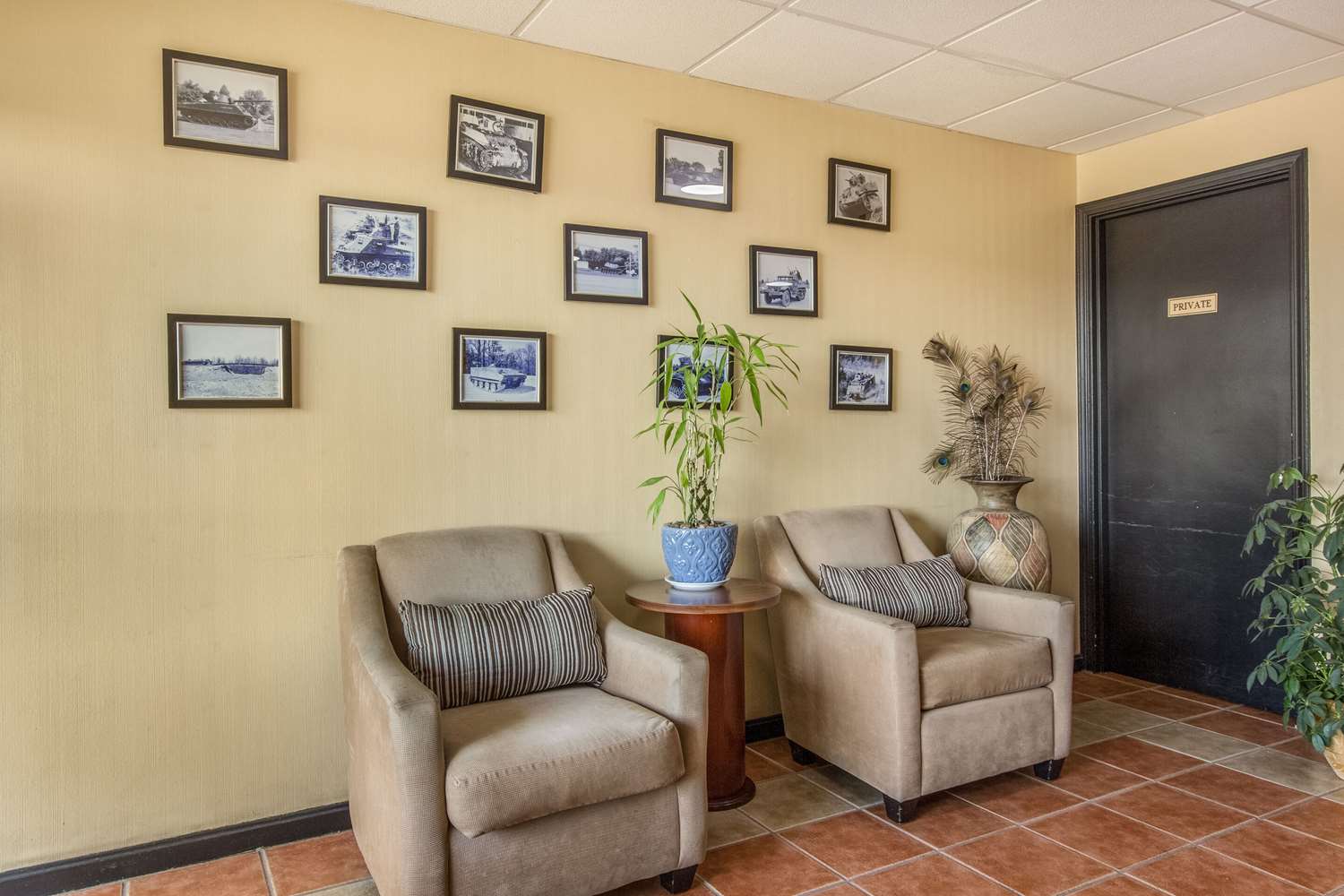 Econo Lodge Fort Knox 25/44