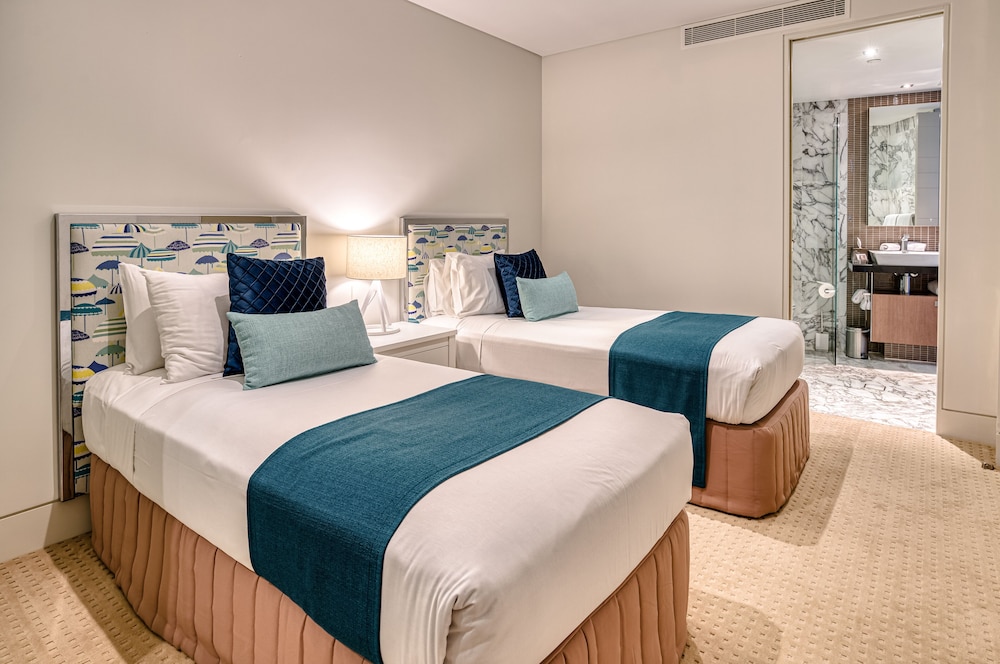 3 BEDROOMS, SUPERIOR, OCEAN VIEW