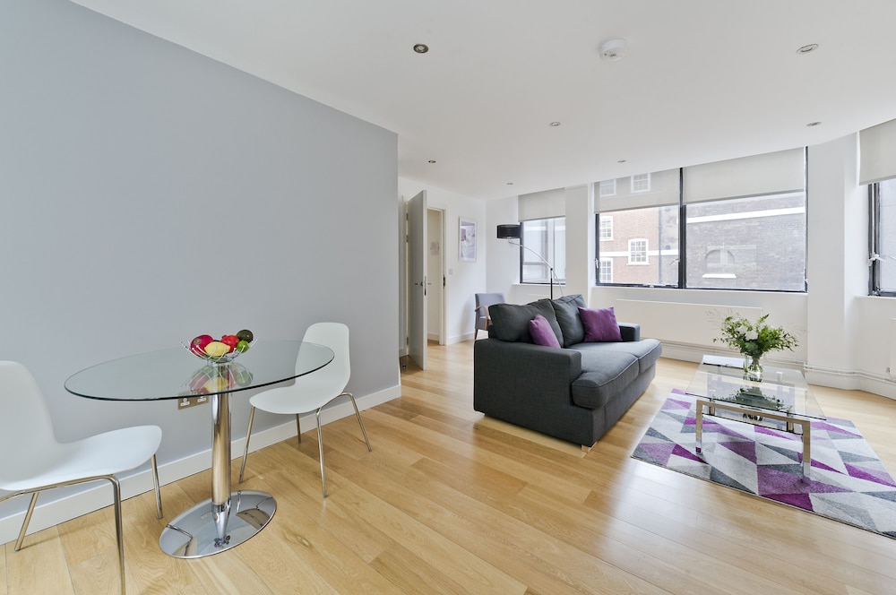 Red Lion Court by City2Stay 33/41