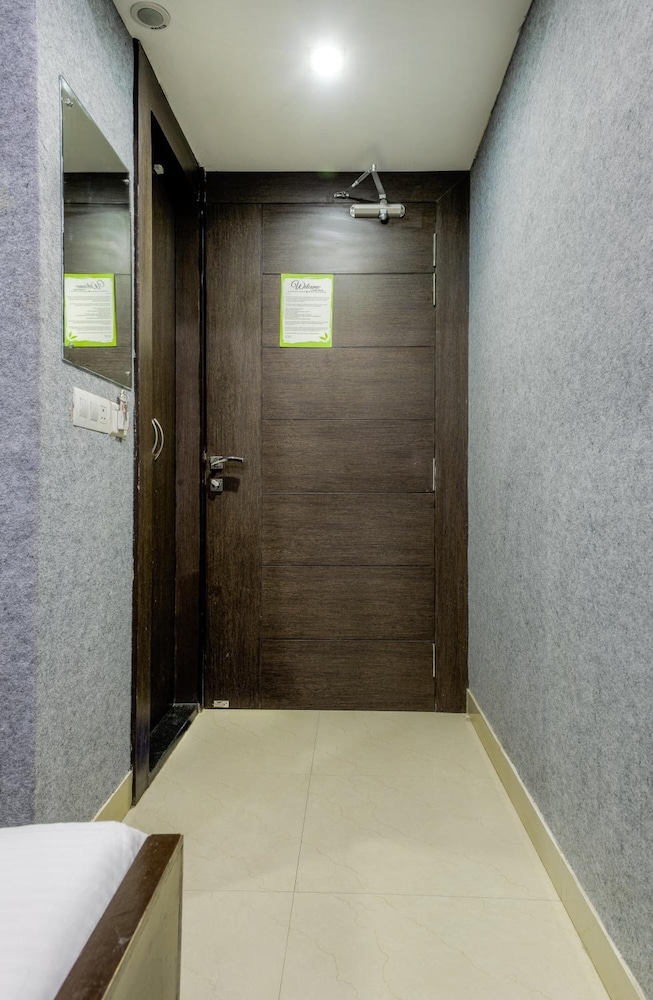 Treebo Raya Inn 37/37