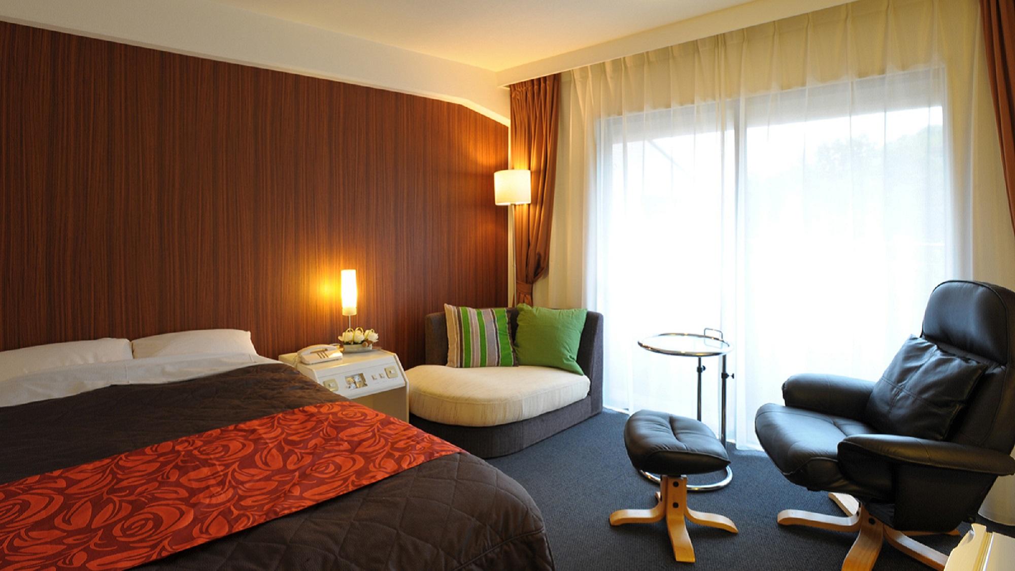Semi Room, Superior, Single, Semi Double Bed