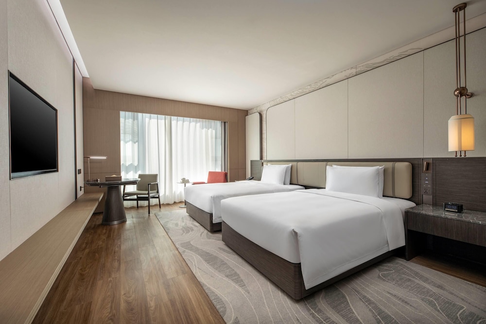 Ramada by Wyndham Taian Hi-tech 10/27