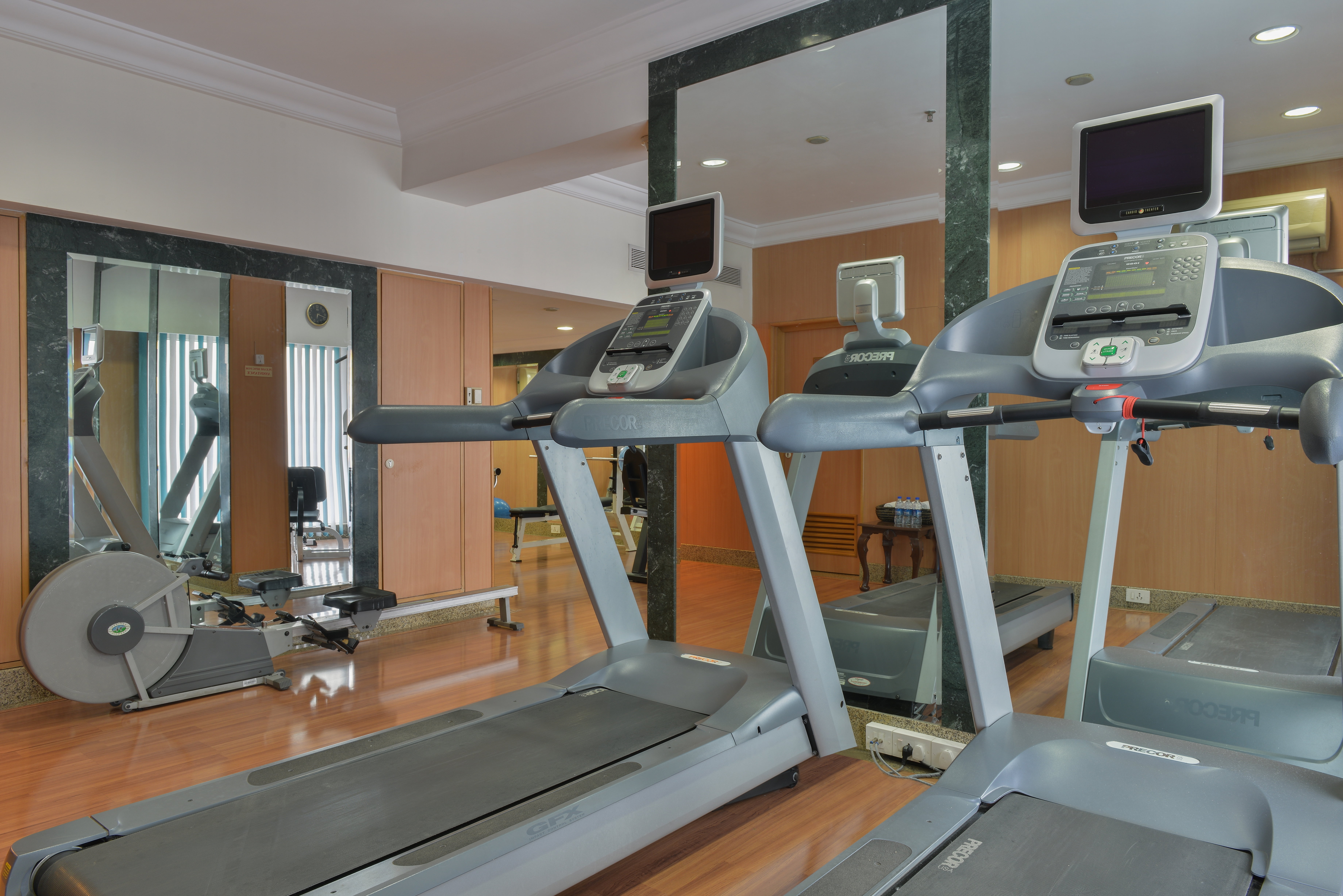 Vivanta Vadodara 19/38