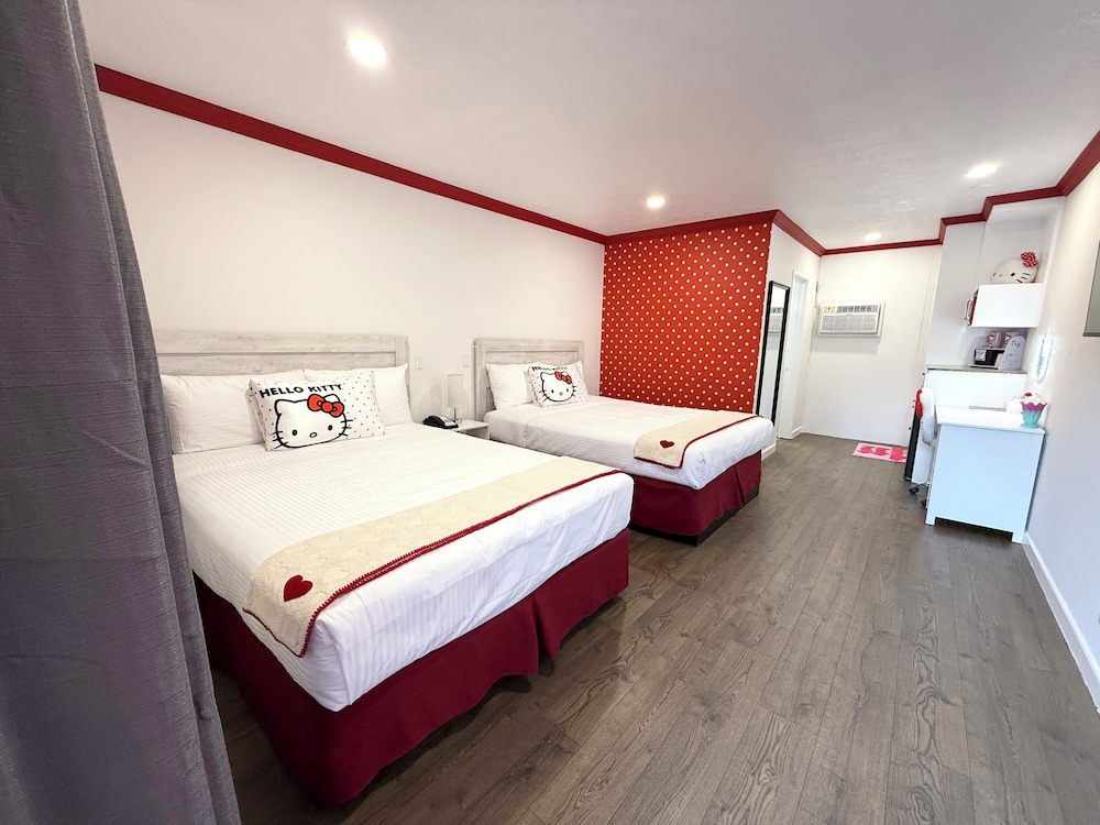 EXCLUSIVE, STUDIO, SUITE, 2 QUEEN BEDS