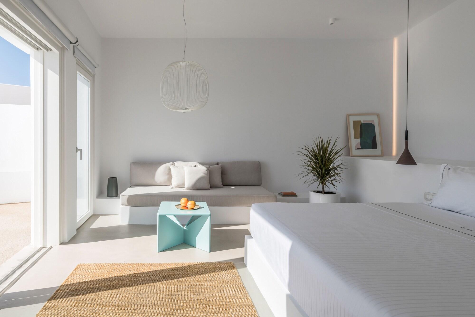 Mythic, Suite, Caldera View, Plunge Pool