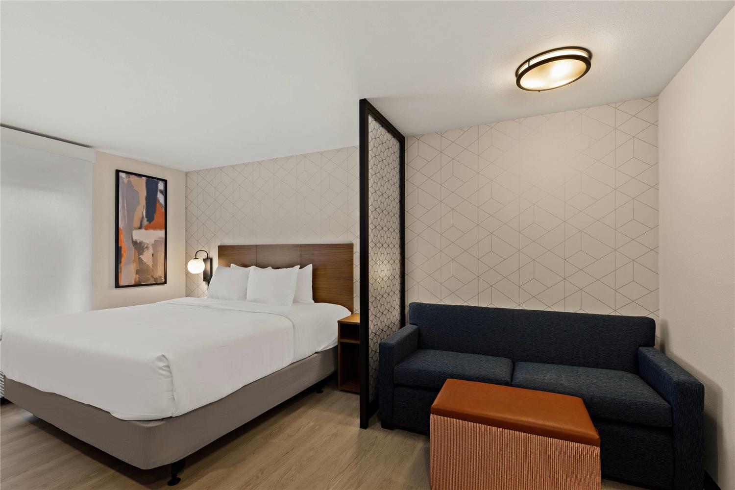 Everhome Suites Kalispell 16/32
