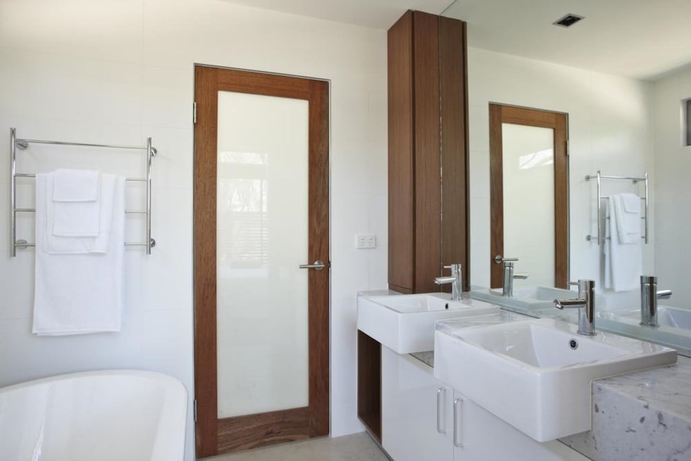 AQUA RESORT BUSSELTON 49/50