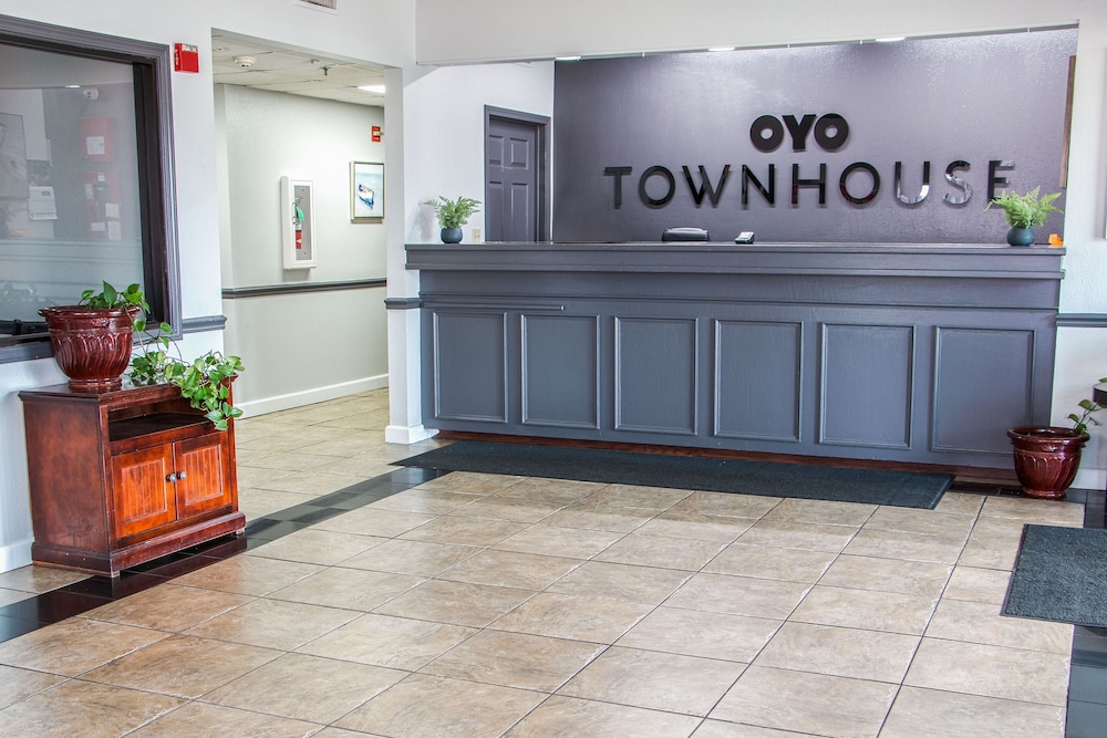 OYO Townhouse Donaldsonville - Gonzale 7/51