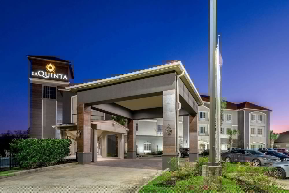 La Quinta Inn Suites Boutte 9/58