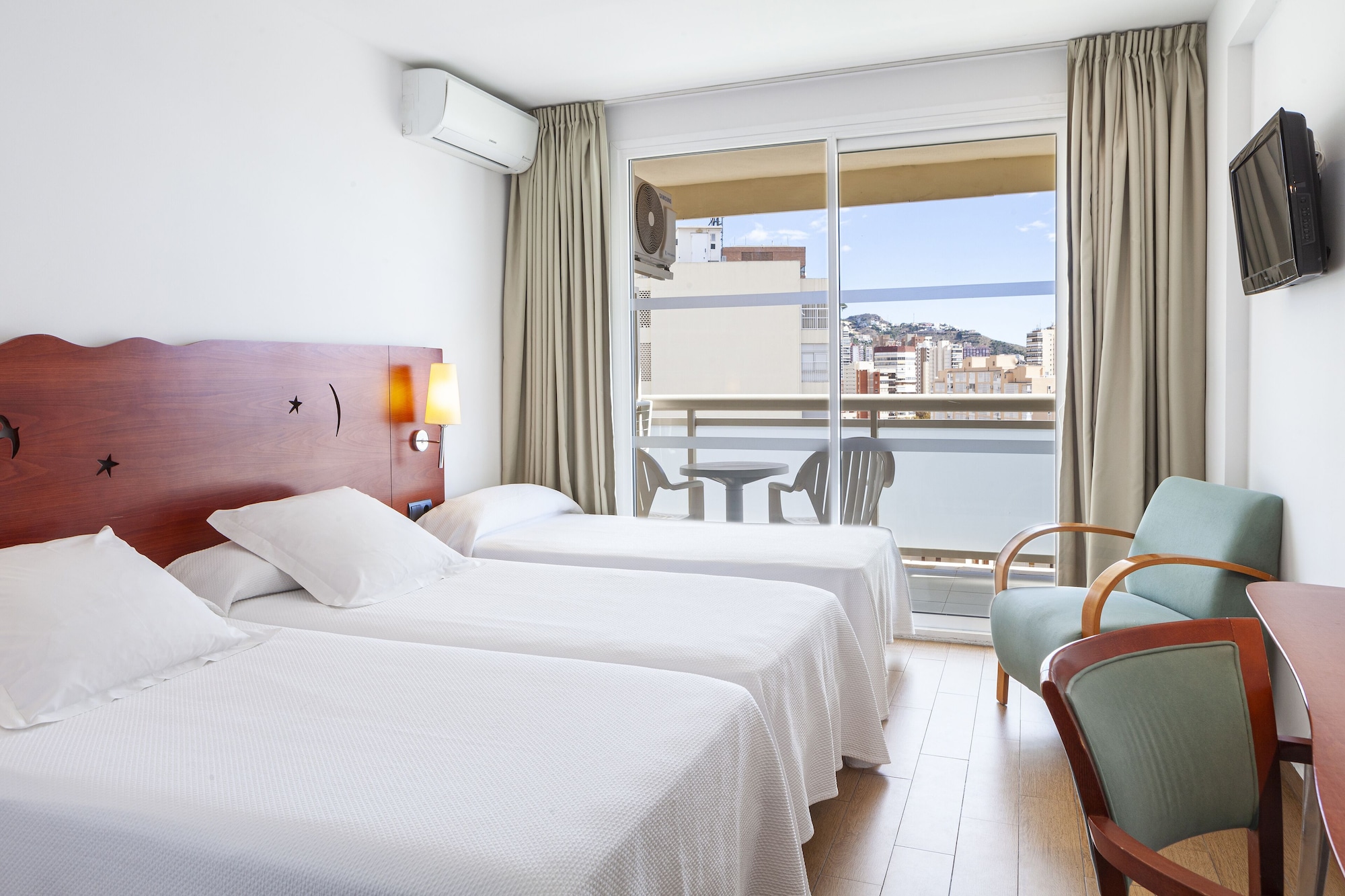 PREMIUM, 3 BEDS, POOL VIEW, TERRACE