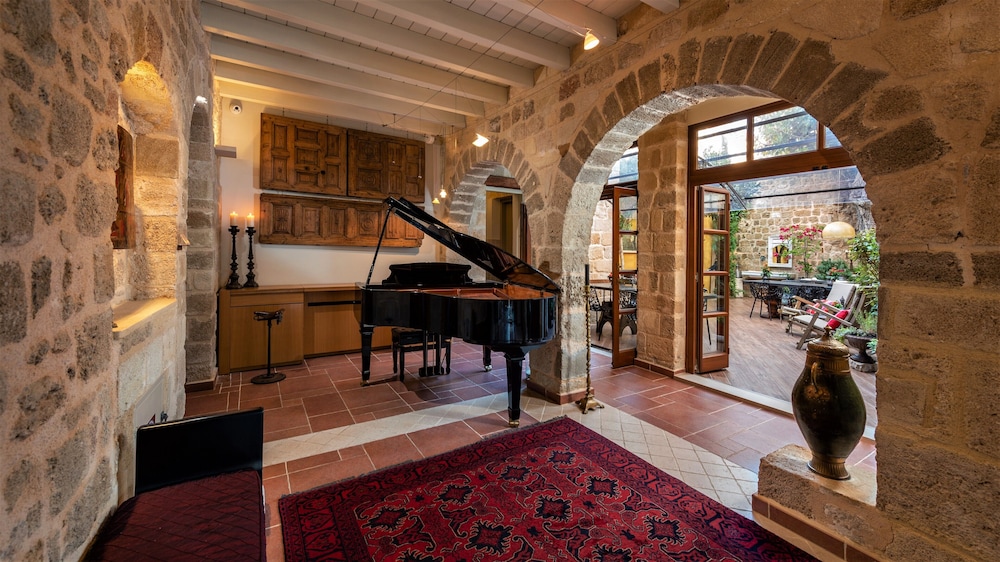 Kakkini Porta Rossa Exclusive Suites 8/50