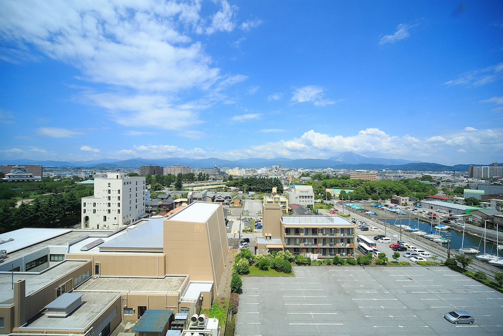 Grand Mercure Lake Biwa Resort & Spa 45/49