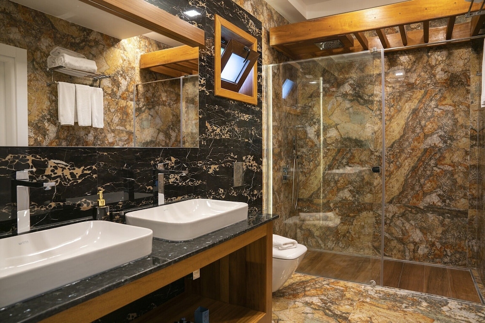 Cirali Hera Hotel 44/86