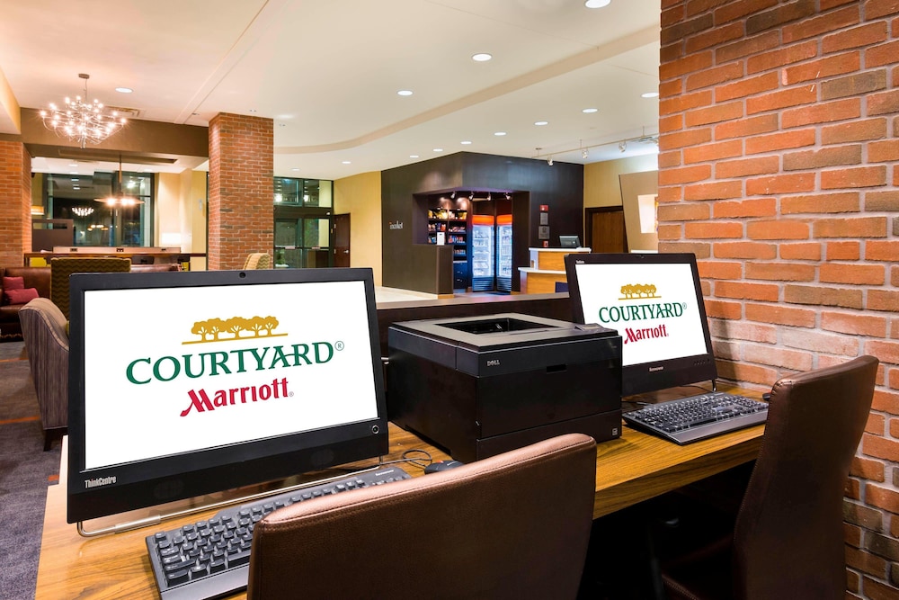 Courtyard By Marriott Little Rock Downtown 15/29