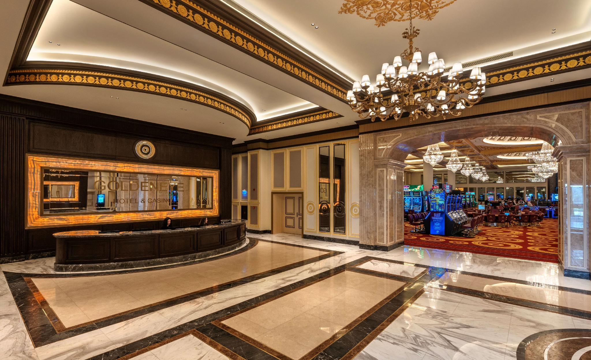 GoldenEye Hotel & Casino 2/30
