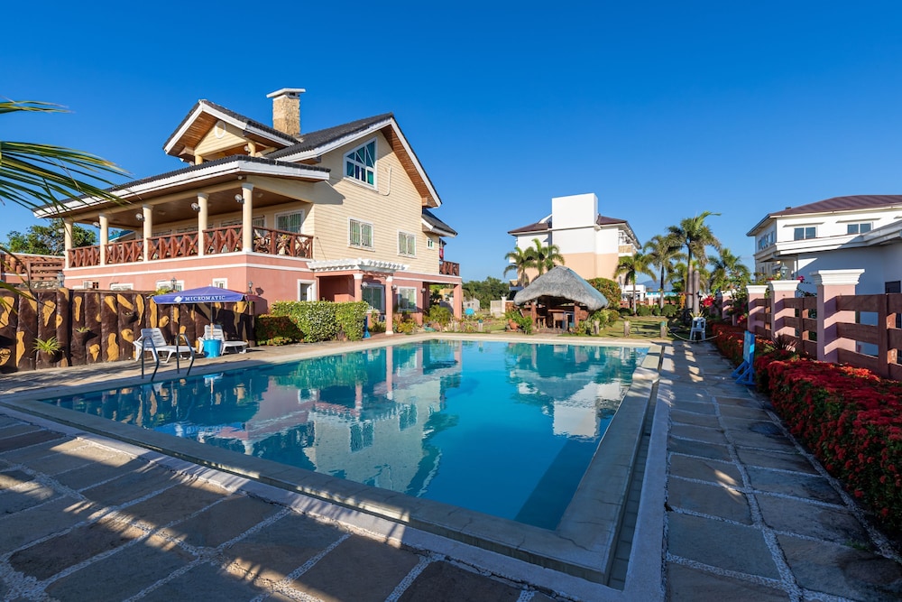 Ovemar Resort Hotel 1/24