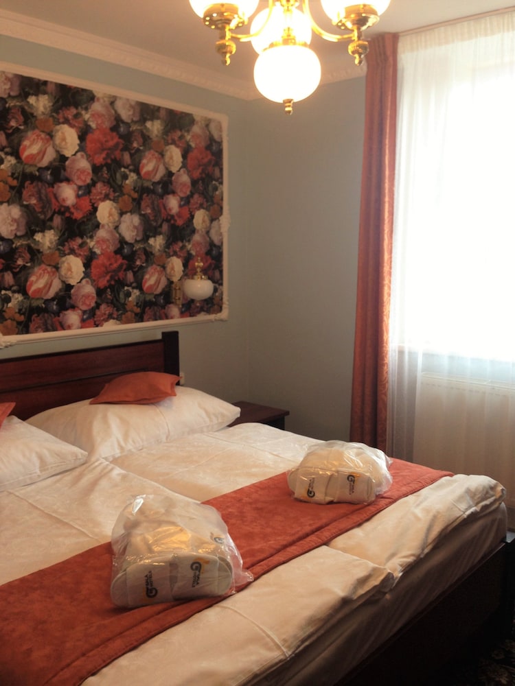 CHATEAU MONTY SPA RESORT 34/69