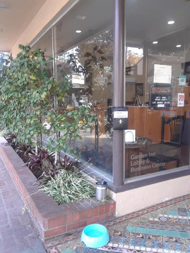 Los Gatos Garden Inn Hotel 6/50