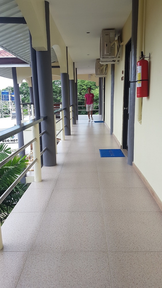 Alona Northland Resort 38/50