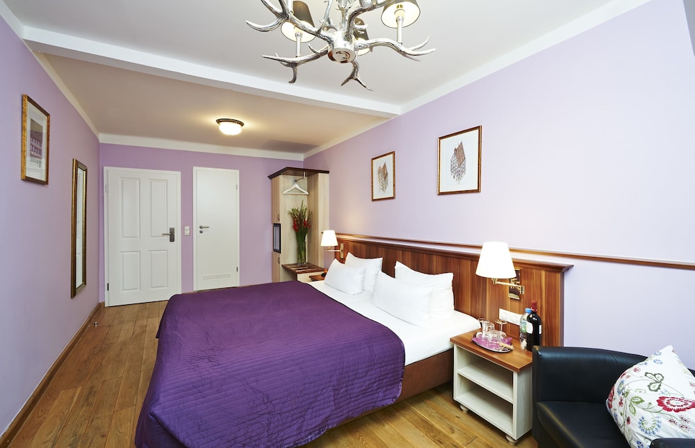 Hotel Elch 3/38