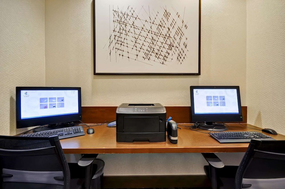 Hyatt Place Tampa Airport/Westshore 61/78