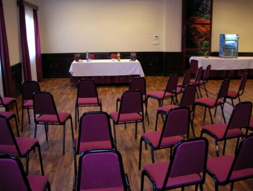 Hotel Santiago Leon 46/50