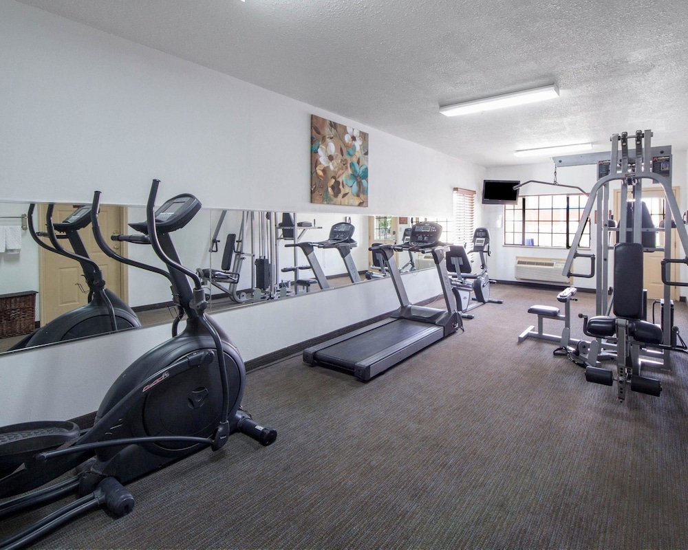 Quality Inn & Suites Rio Grande City, TX 19/39
